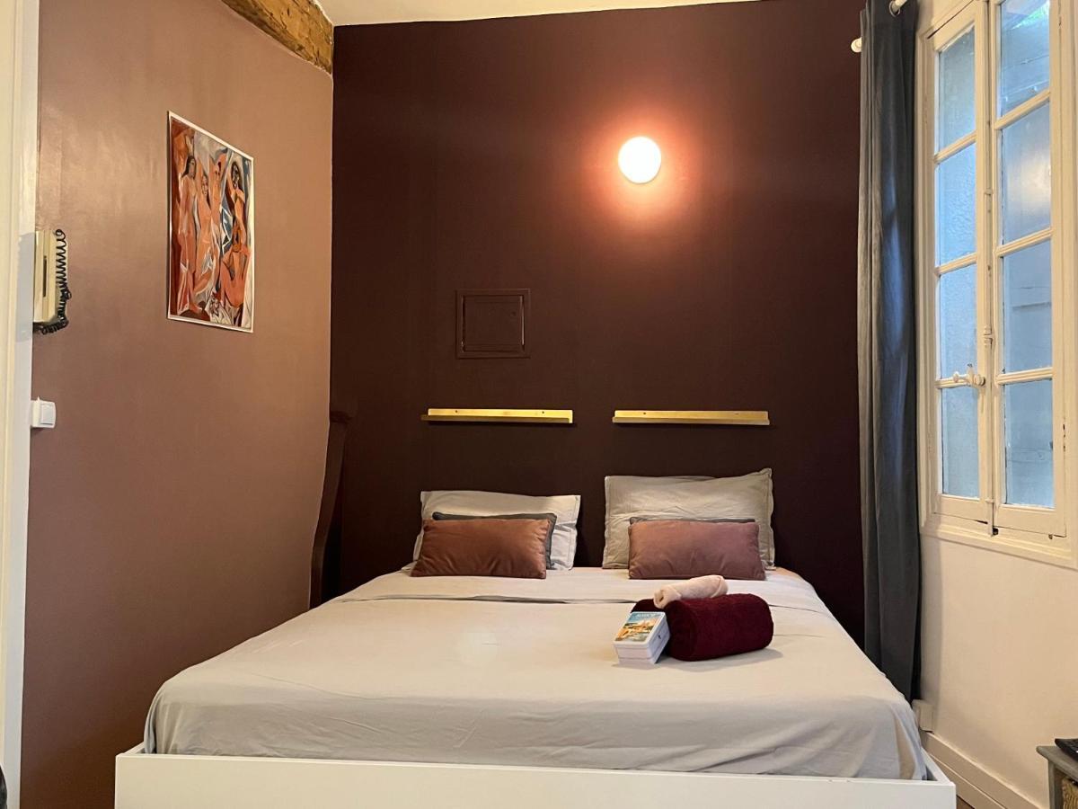 Aux Demoiselles D'Avignon Apartment Exterior photo