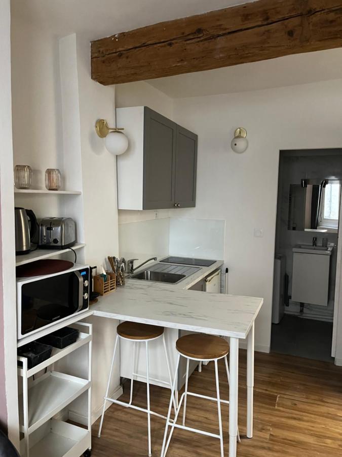 Aux Demoiselles D'Avignon Apartment Exterior photo